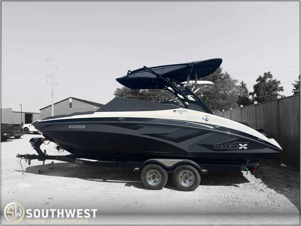 2016 Yamaha 242x E-series All-in Pricing* alt