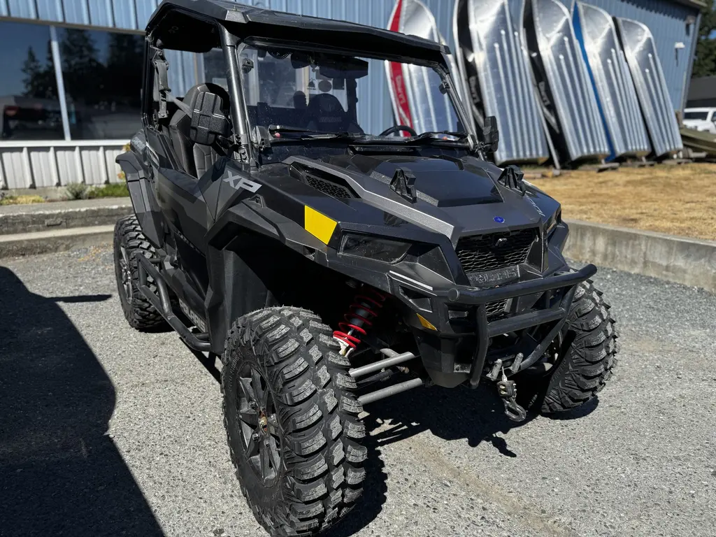 2021 Polaris GENERAL XP 1000 DELUXE RC – SUPER GRAPHITE XP 1000 Deluxe