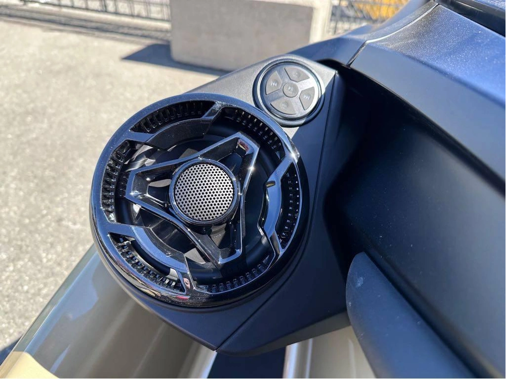 2025 Sea-doo Rxt®-x® 325 (sound System) alt