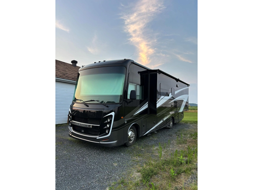 Entegra Coach Vision 29s Classe A 2024 alt