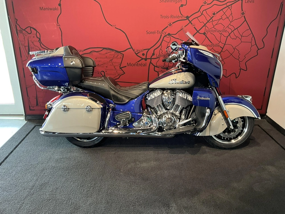 2024 Indian Motorcycle Roadmaster With Powerband Audio Package alt