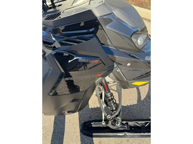 2023 Ski-Doo SUMMIT 165 850 TURBO