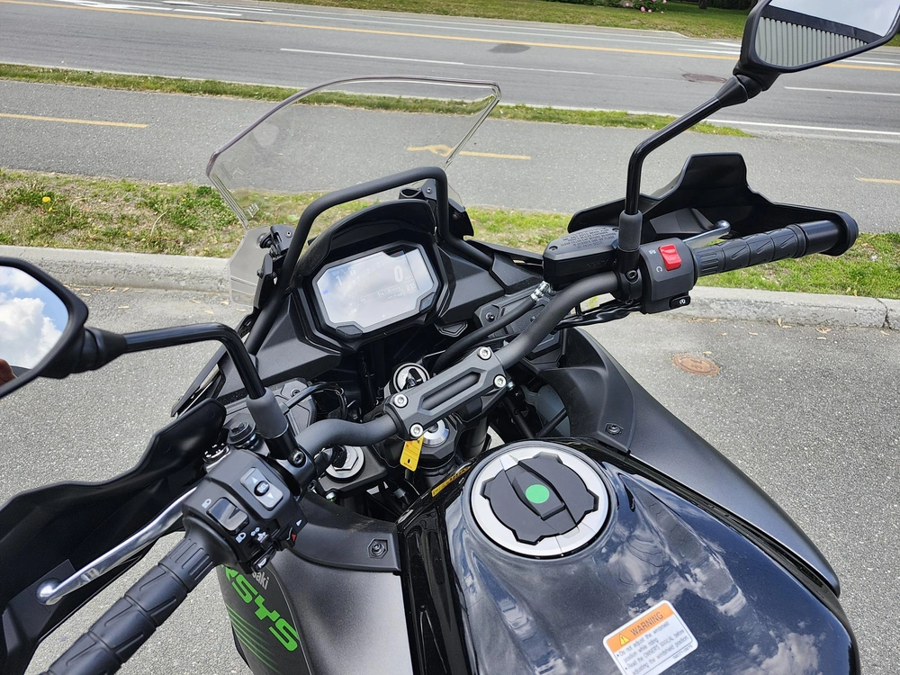 Kawasaki Versys 650 Lt Moto Voyageur Très Polyvalente 2025 alt