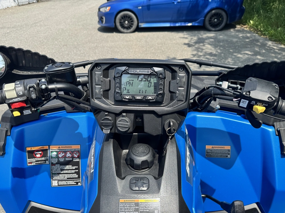 Polaris Sportsman 570 Trail - Electric Blue Venez L’essayer Sur Place – Essai Routier Disponible! 2025 alt