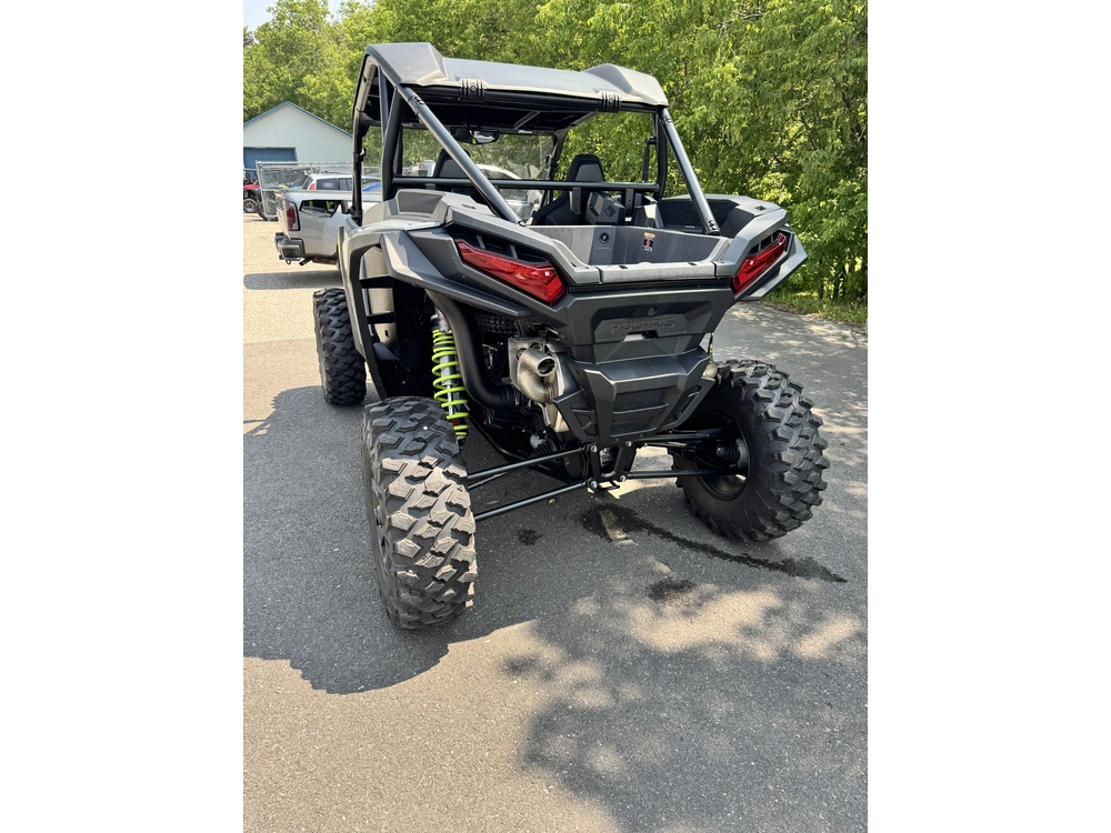 2025 Polaris Rzr Xp 1000 Ultimate - Storm Gray Full Garantie 495km - 14 Heures Incl Pare-brise + 3x Mirroirs alt