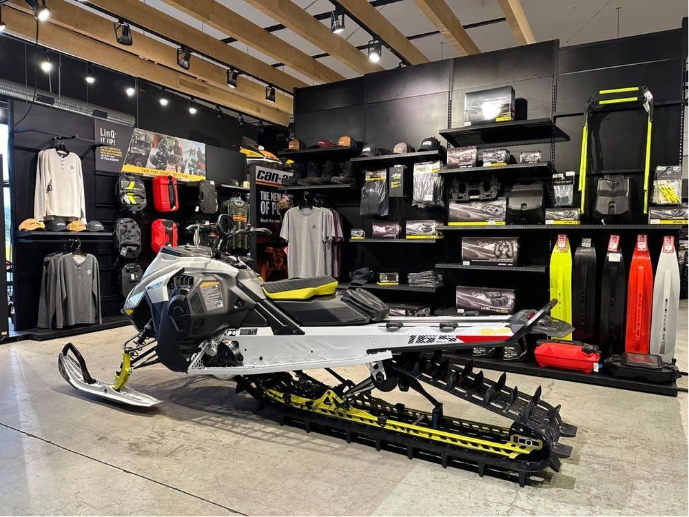 2025 Ski-doo Summit Adr W/ Edge Pkg 165 850 E-tec Powdermax X-light Flexedge 3.0" Shot alt