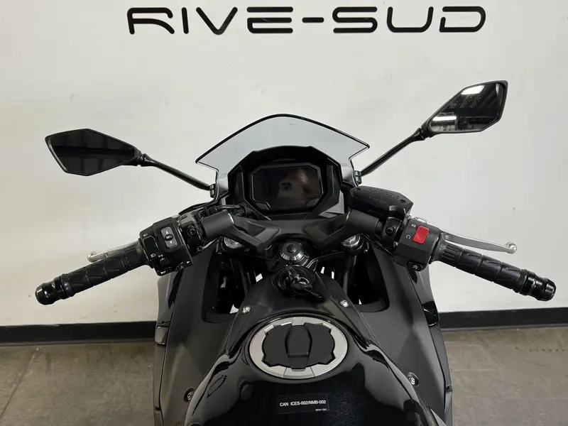 2025 Kawasaki NINJA 650 *3.99%/60 mois💳