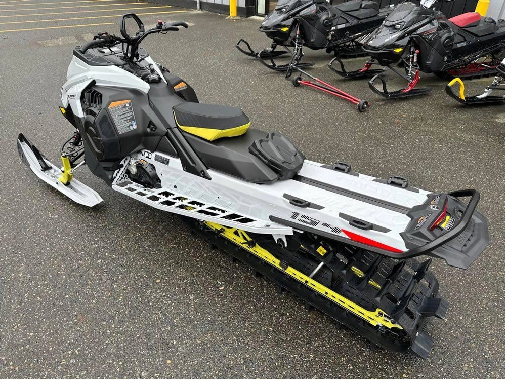 2025 Ski-doo Summit Adr W/ Edge Pkg 154 850 E-tec Powdermax X-light Flexedge 3.0" Shot alt
