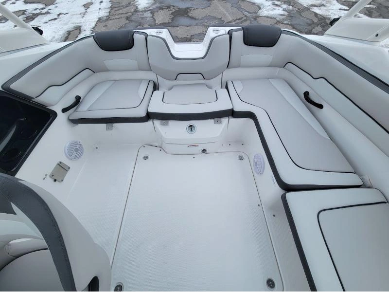 2025 Yamaha Ar190 alt