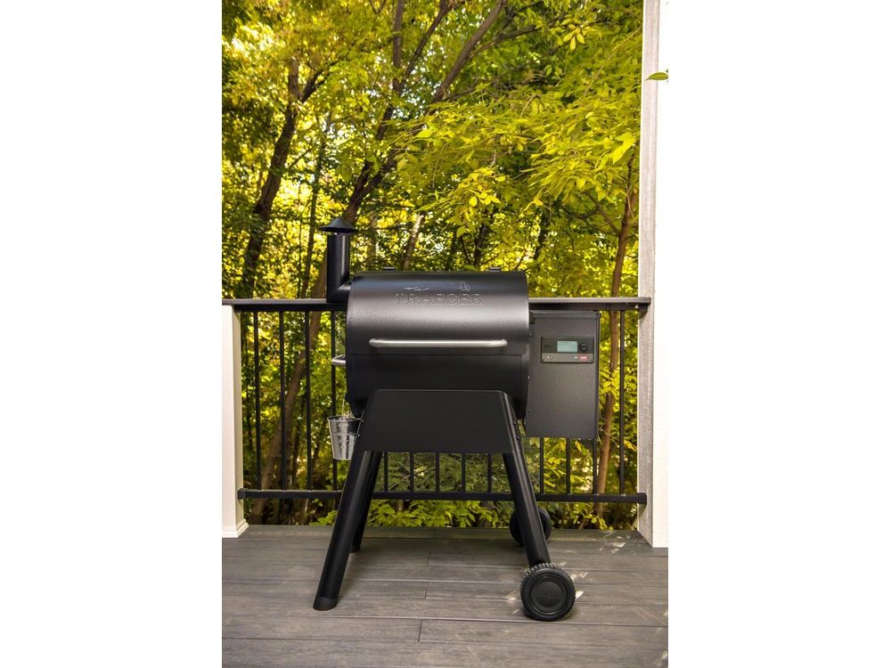 2024 Traeger Pro 575 alt