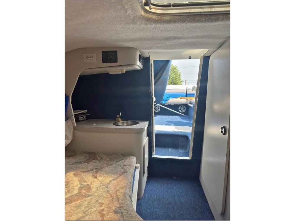 1993 Chris-craft 238 Concept alt