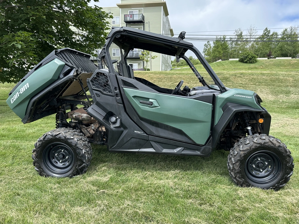 2023 Can-am Commander Dps 700 alt