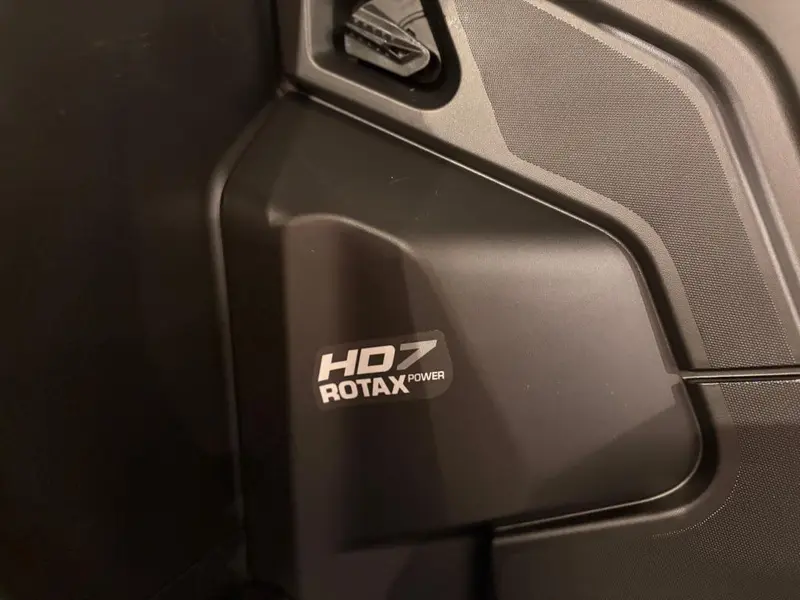 2025 Can-Am Outlander MAX PRO XU HD7