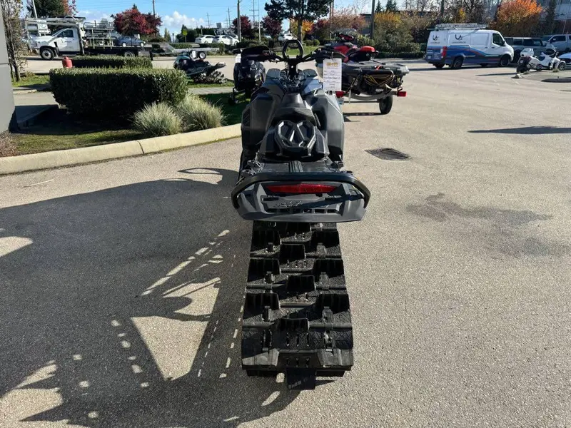 2023 Ski-Doo SUMMIT 165 850 TURBO