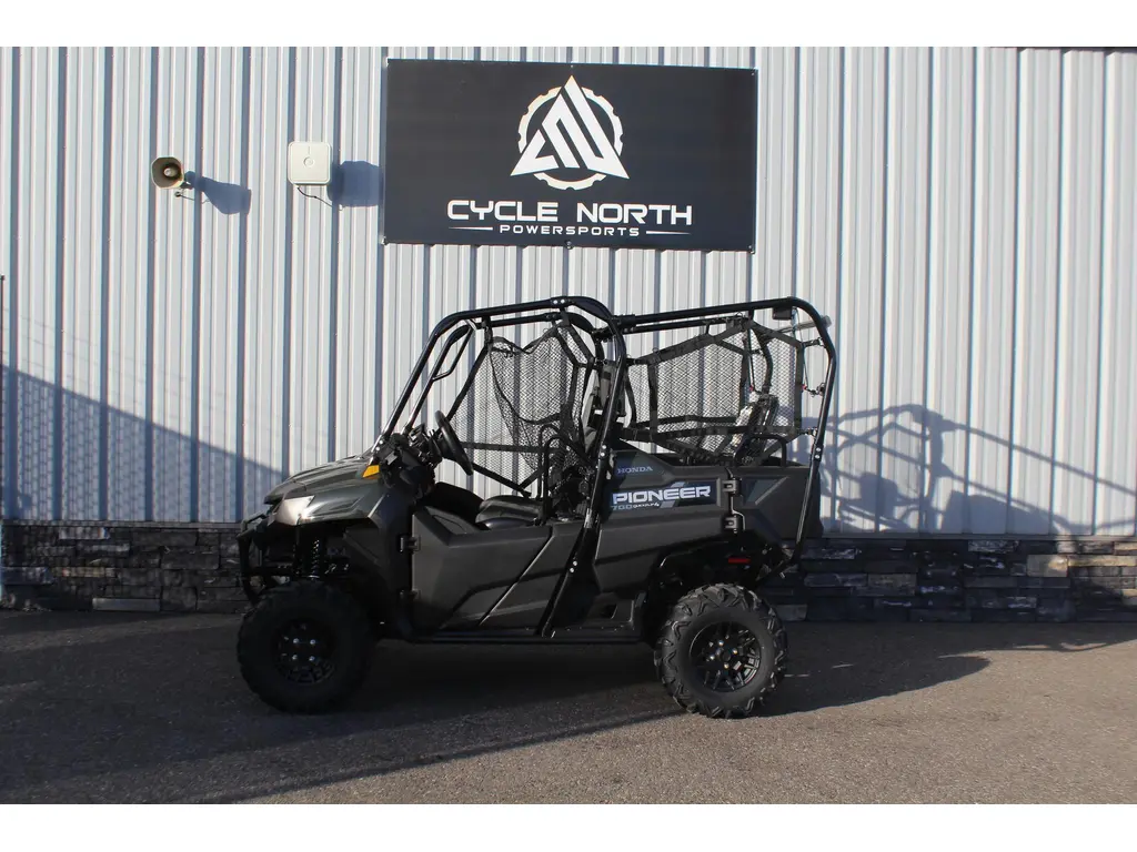 2025 Honda Pioneer 700-4P Deluxe 