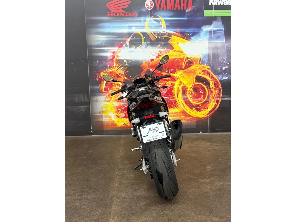 2024 Aprilia Tuono V4 Factory alt