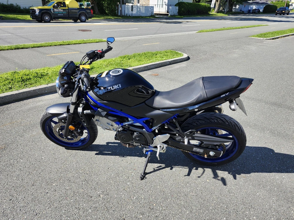 Suzuki Sv 650 - Sv650 Abs Naked Usagée | Révisée & Prête À Rouler 2019 alt