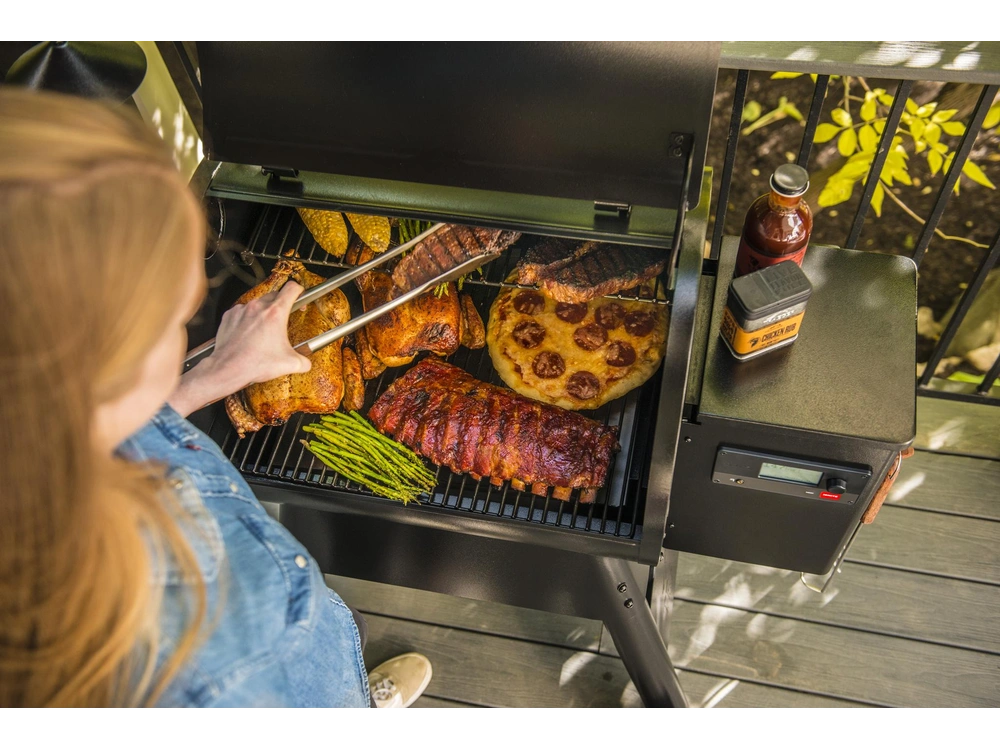 2024 Traeger Pro 575 alt