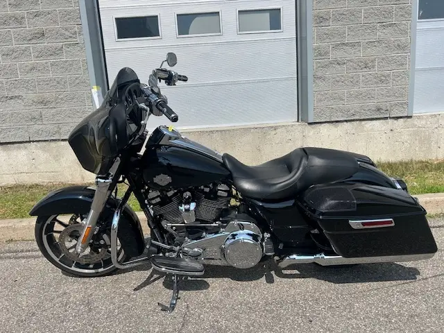 2023 Harley-Davidson FLHX STREET GLIDEFLHX