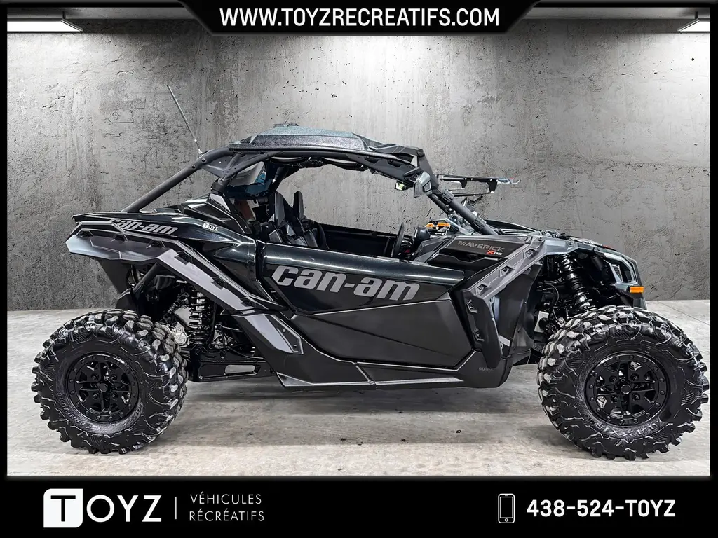 2023 Can-Am MAVERICK X3 XDS TURBO RR 200 HP TOIT AUDIO  !