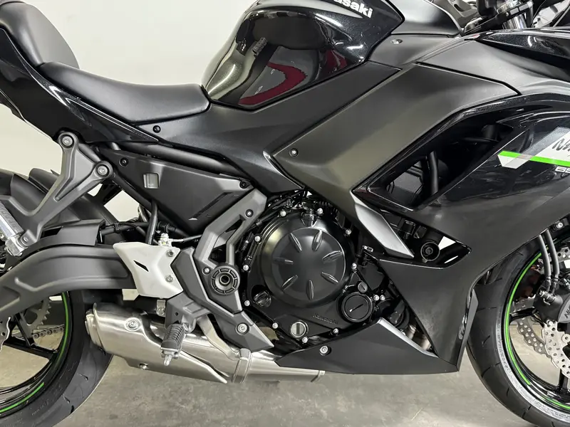 2025 Kawasaki NINJA 650 *3.99%/60 mois💳