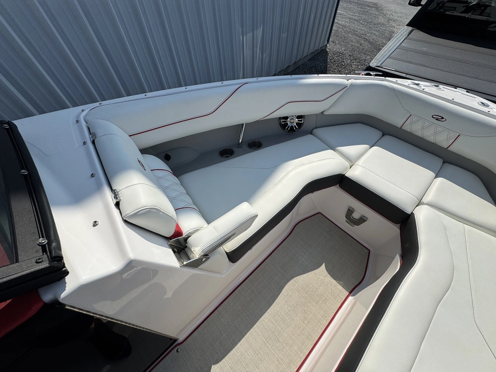 2021 Regal Ls4 Surf