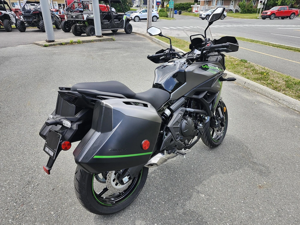 Kawasaki Versys 650 Lt Moto Voyageur Très Polyvalente 2025 alt