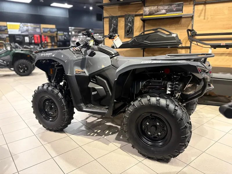 2025 Can-Am Outlander DPS 500