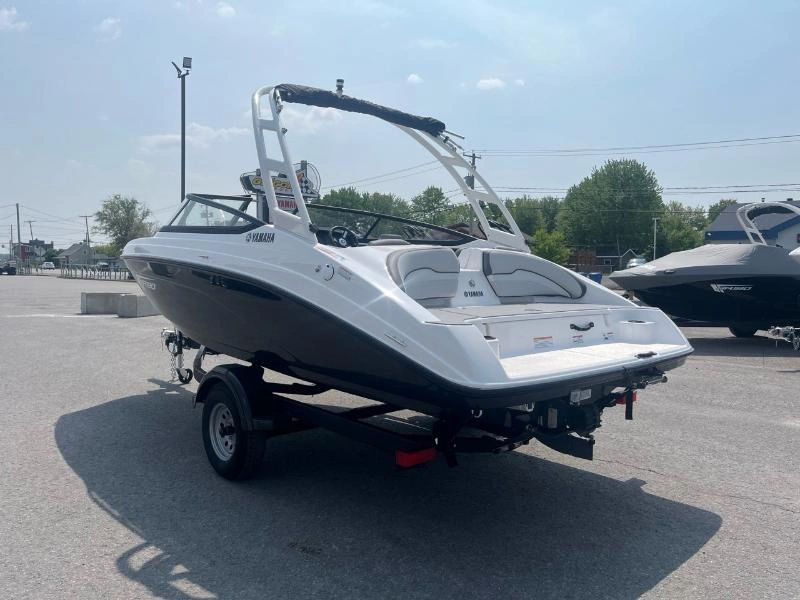 2025 Yamaha Ar190 alt