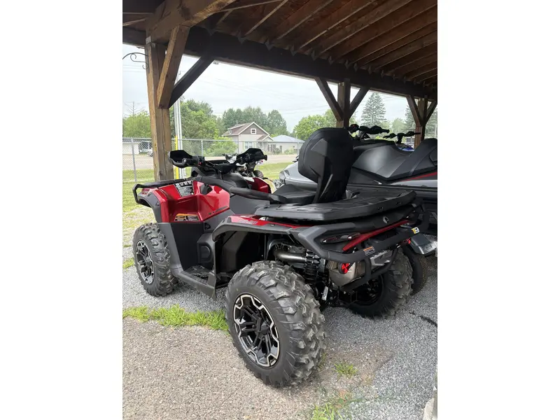 2025 Can-Am OUT MAX XT 1000