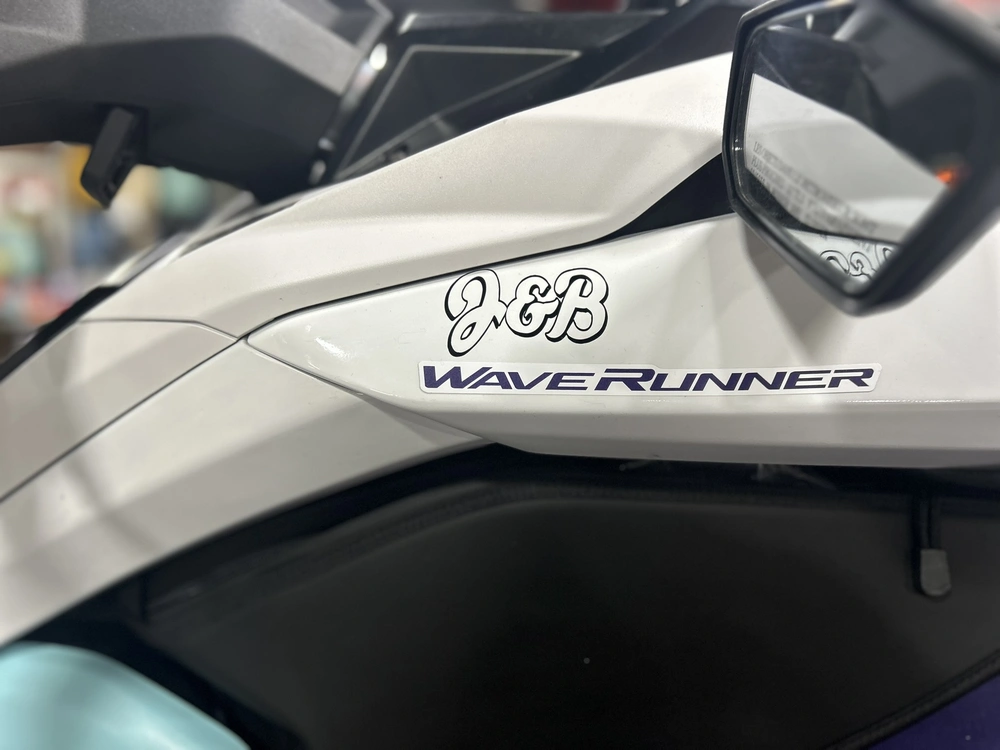 2025 Yamaha Jetblaster Ltd (3-up) alt