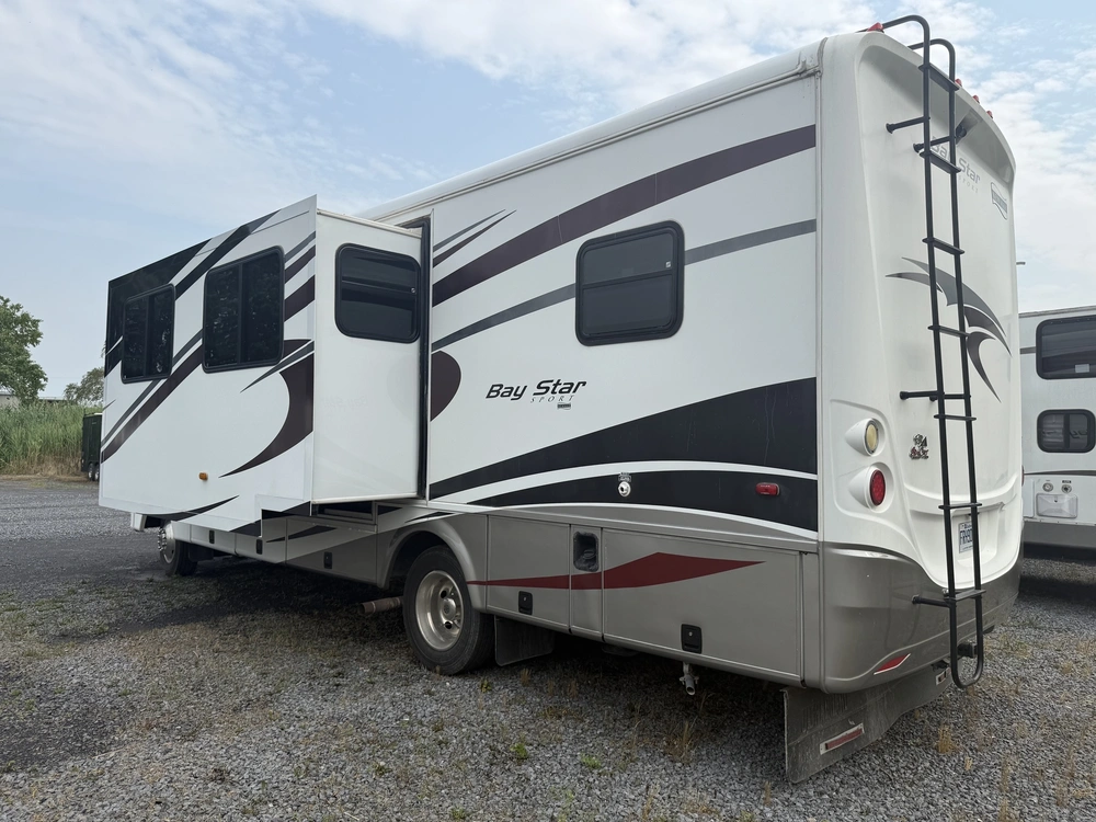 Newmar Bay Star 2901 2013 alt