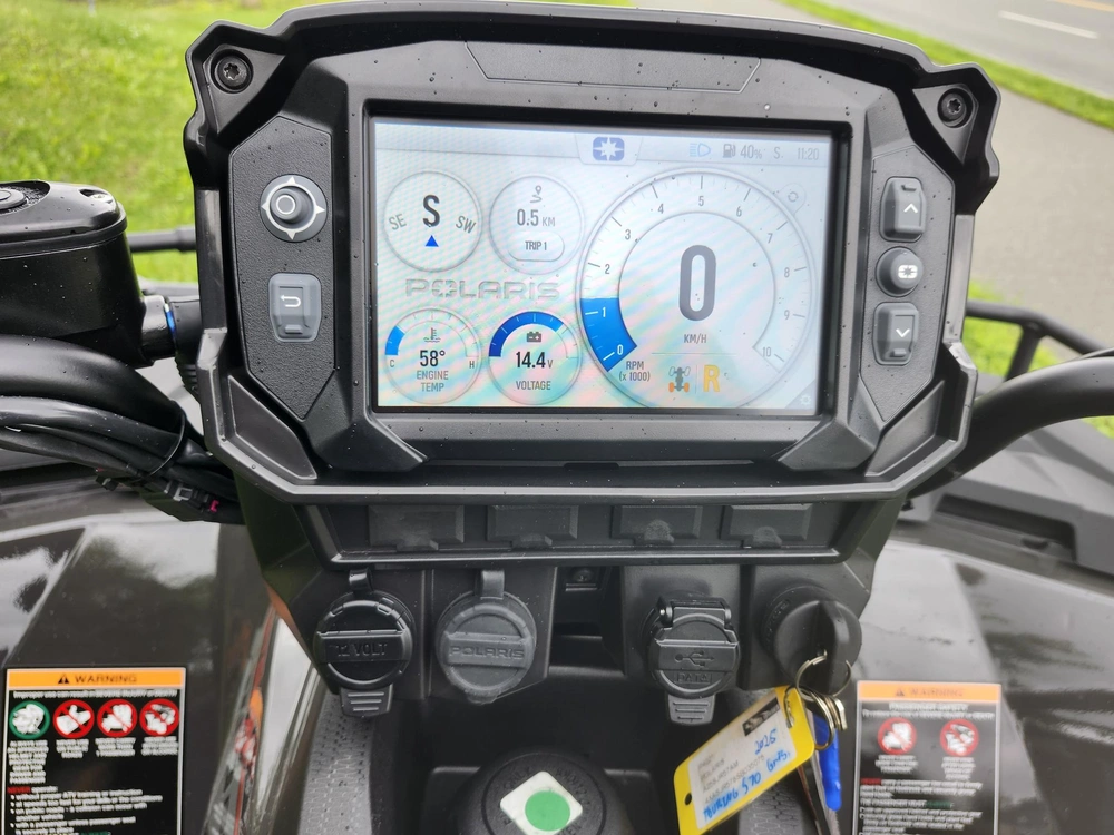 Polaris Sportsman Touring 570 Ult - Granite Gray Rival Du Cf Moto 600 Touring 2025 alt