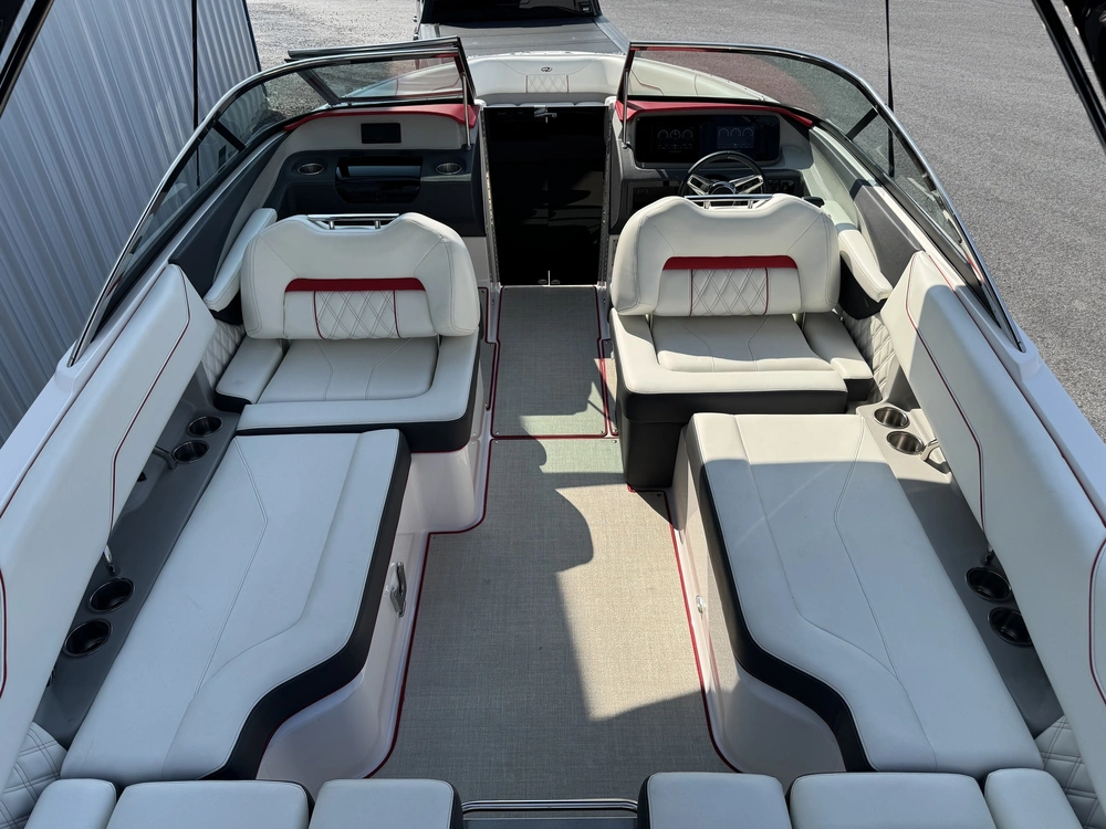 2021 Regal Ls4 Surf