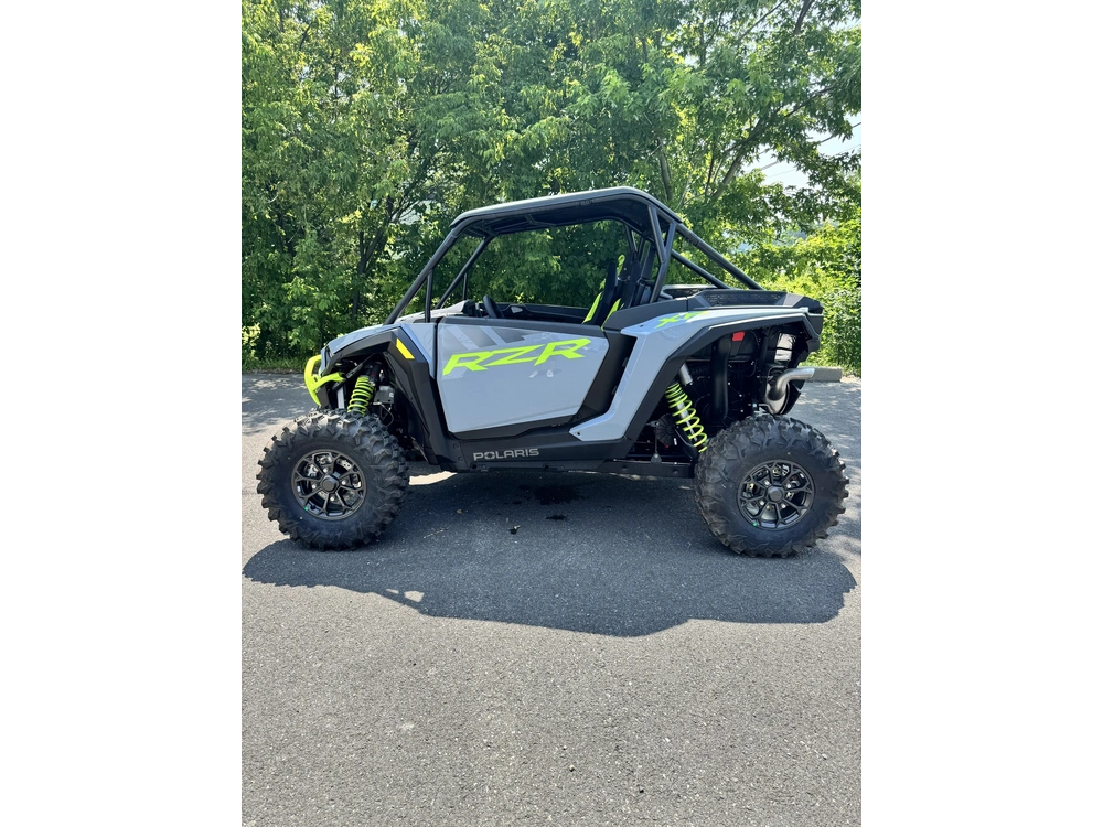 2025 Polaris Rzr Xp 1000 Ultimate - Storm Gray Maverick X3 X Ds | Yxz1000r De Yamaha alt