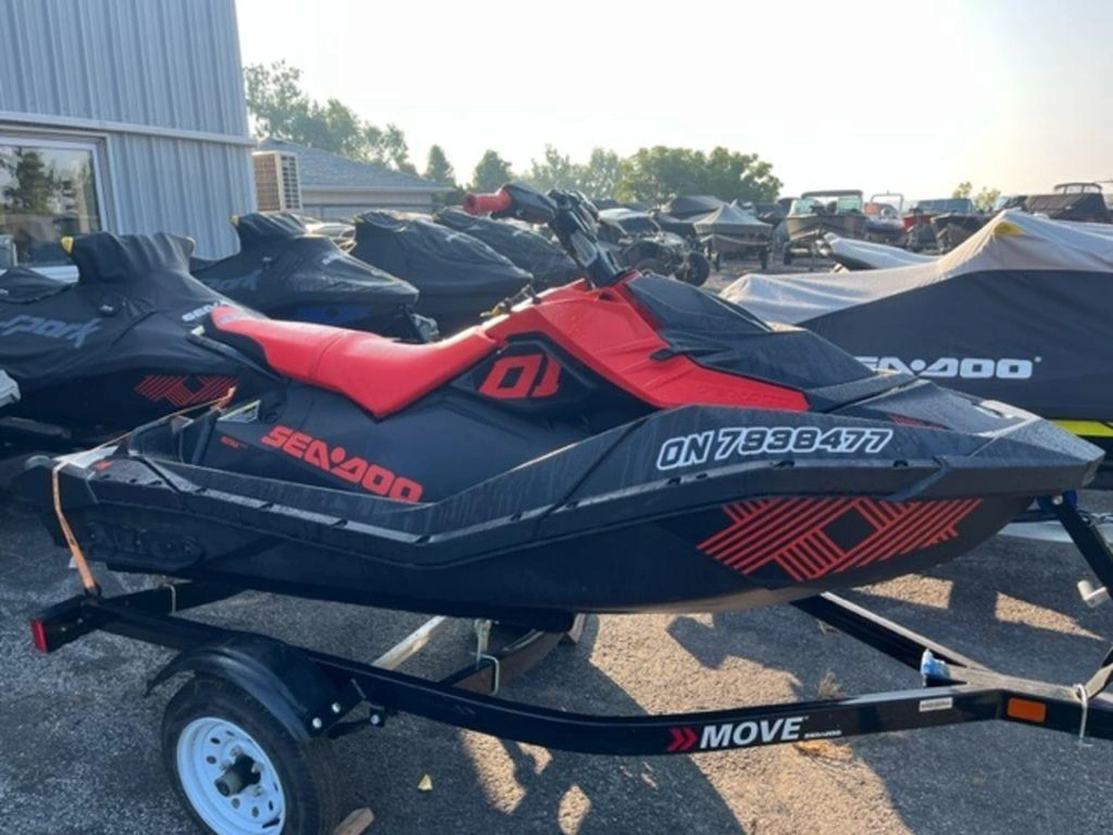 2021 Sea-doo Spark® Trixx™ 3-up Rotax® 900 H.o. Ace™ Ibr