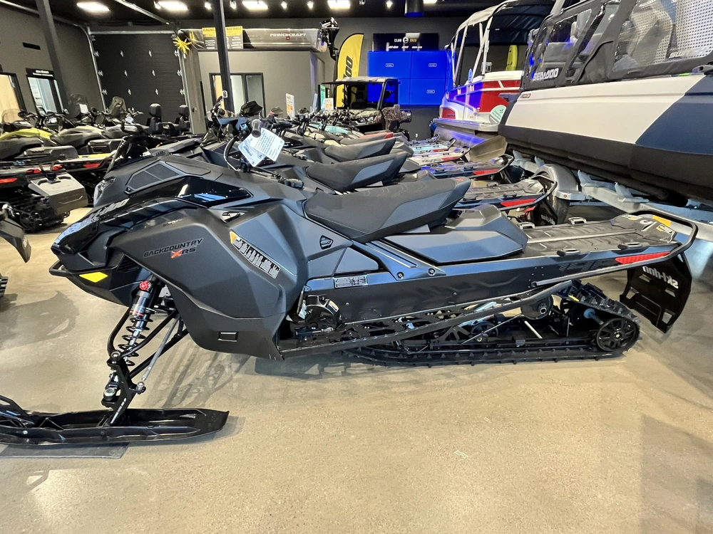 Ski-doo Backcountry X-rs 146 850 E-tec Storm 150 1.5'' E.s. 2025 alt