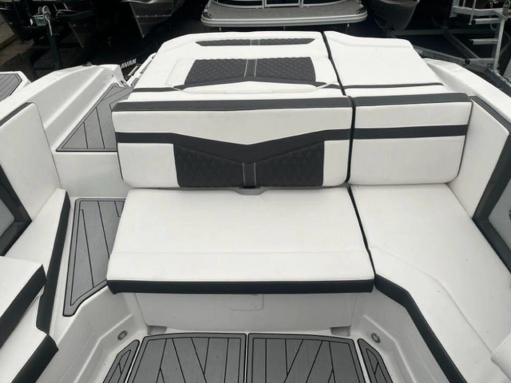 2024 Monterey Boats 238ss