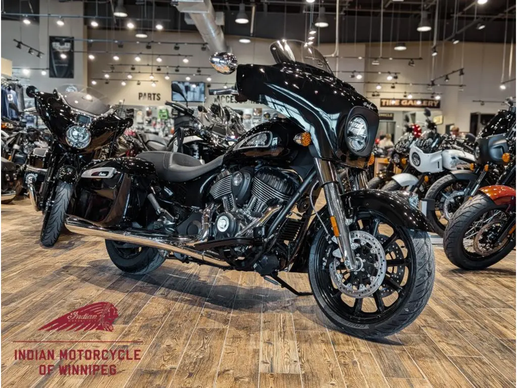 2024 Indian Motorcycle Chieftain // Black Metallic