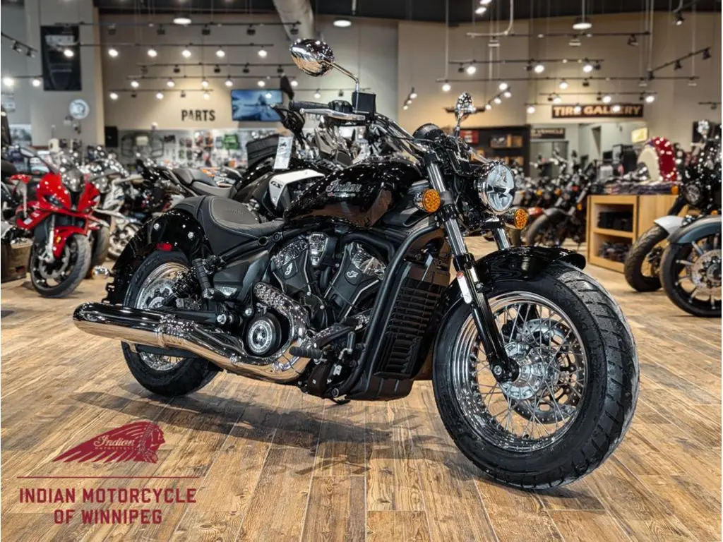 2025 Indian Motorcycle Scout Classic Limited +Tech // Black Metallic w/ Passenger Setup