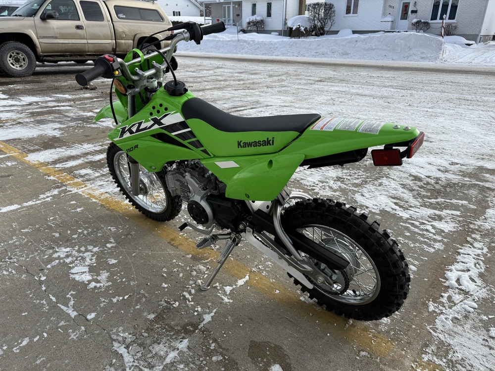 2025 Kawasaki Klx110r alt
