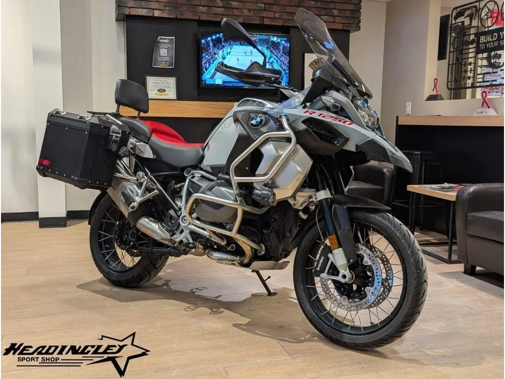 2023 BMW R 1250 GS Adventure // Ice Grey 