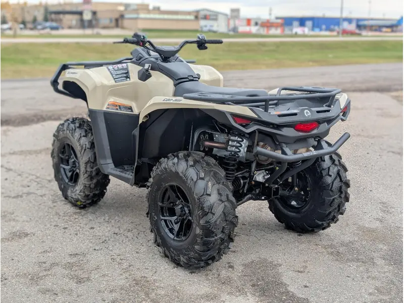 2025 Can-Am Outlander Pro XU HD7