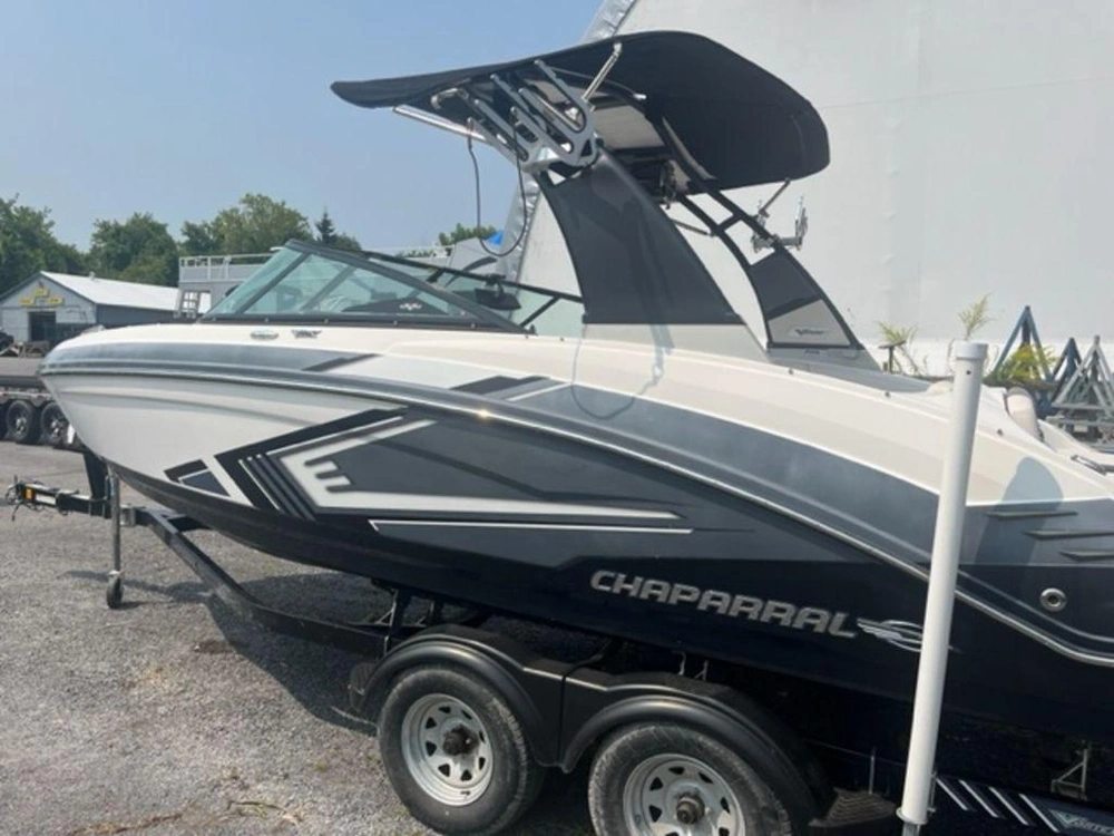 2016 Chaparral 223 Vrx
