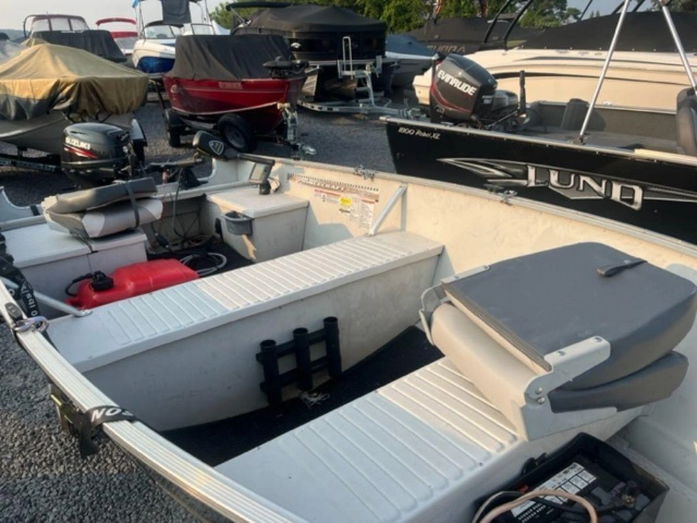 2014 Princecraft Utilities Yukon 15
