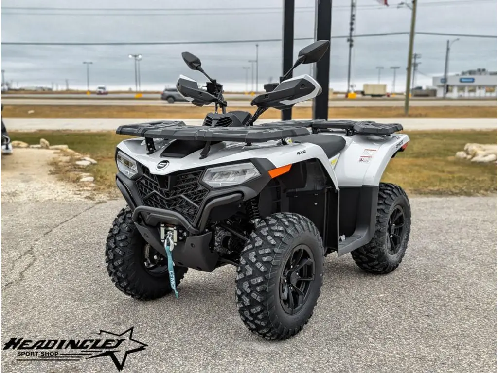 2025 CFMOTO CFORCE 500 // Pearl White 