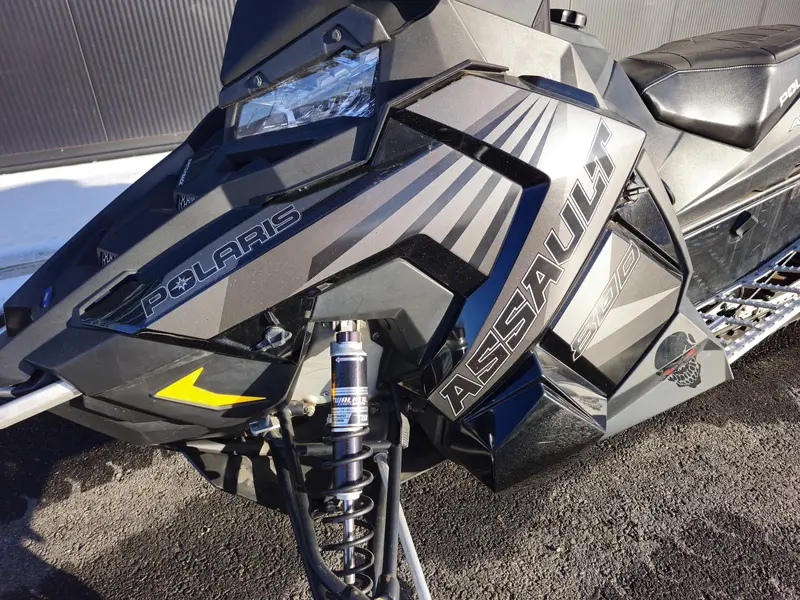 2017 Polaris ASSAULT 800 144