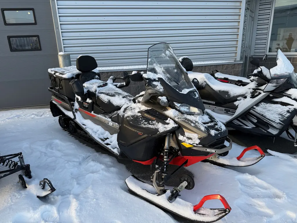 2022 Ski-Doo EXPEDITION SE 900 TURBO