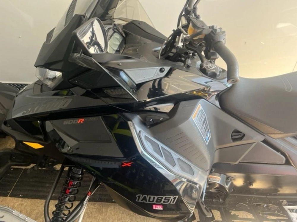 2022 Ski-doo Renegade® X® Rotax® 600r E-tec® Ice Rip Xt 1.25 Black