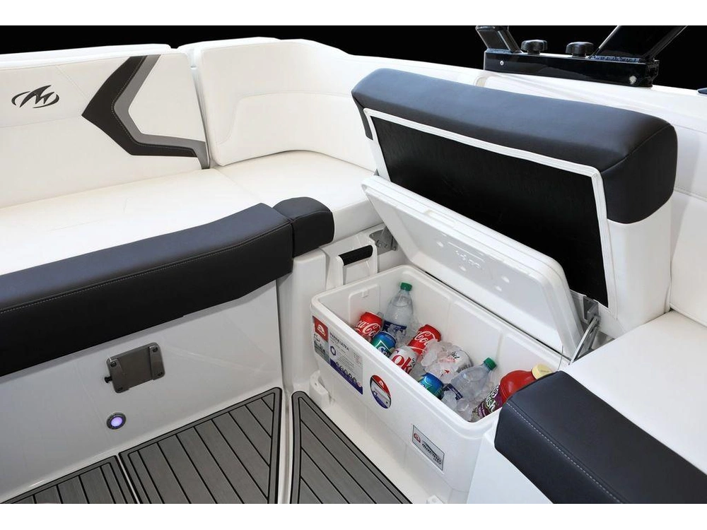 2023 Monterey Boats M6